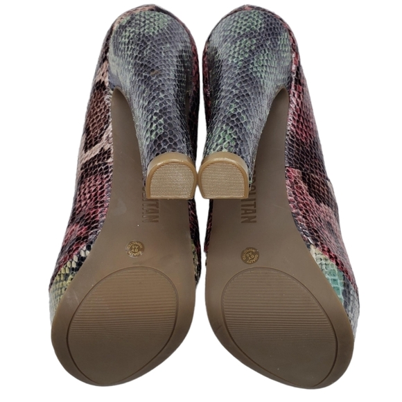 Cosmopolitan | Snake Print Vegan Leather Almond Toe Platform Heels Women's 8.5 - Picture 8 of 10